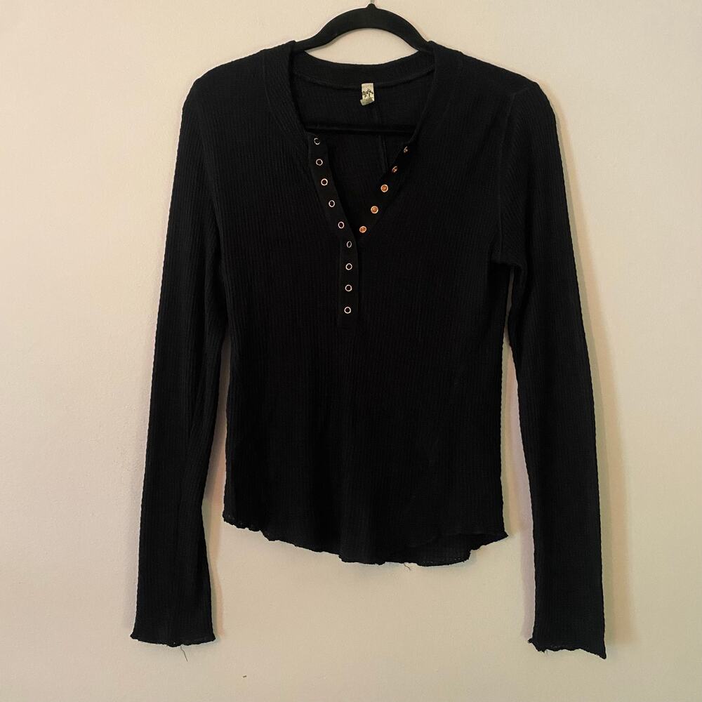 Free People Intimately Black Waffle Knit Henley Loungewear Top Women size Large